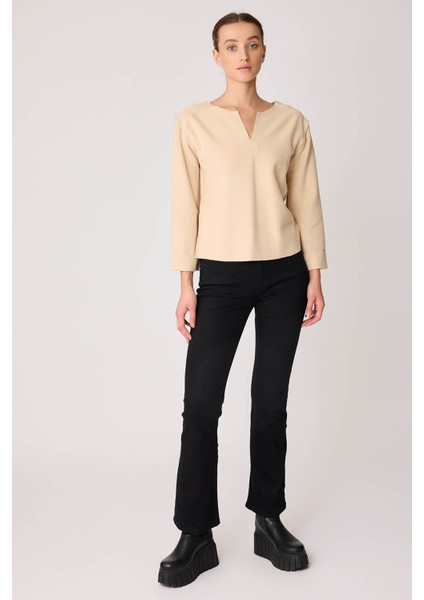 Kesik V Yaka Ters Dikiş Bluz fiyatları