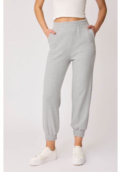 Beli ve Paçası Lastikli Örme Pantolon modelleri