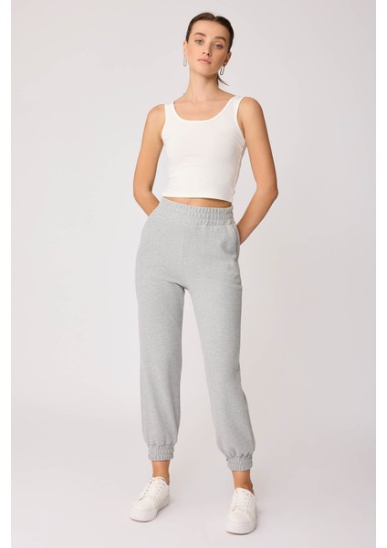Beli ve Paçası Lastikli Örme Pantolon fırsatları