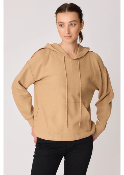 Omuz Dekolteli Kanguru Cep Kapüşonlu Sweatshirt modelleri