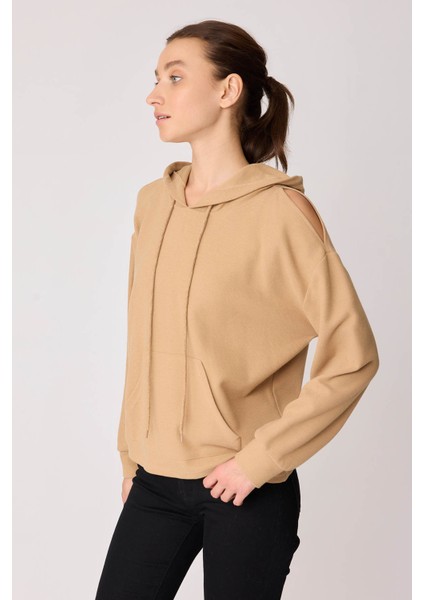 Omuz Dekolteli Kanguru Cep Kapüşonlu Sweatshirt fırsatları