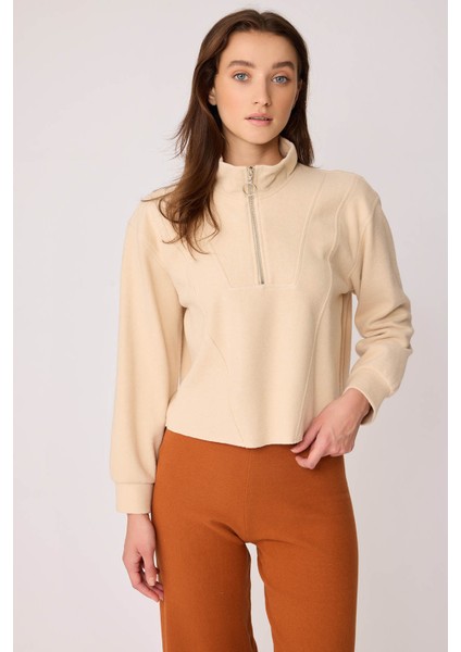 Dik Yaka Fermuarlı Örme Sweatshirt