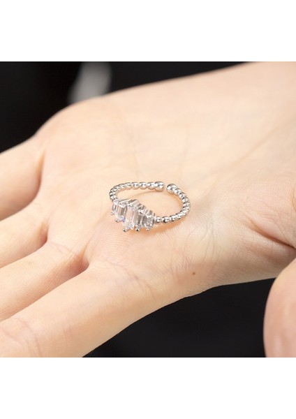 Sıralı Zirkon Taşlı Popcorn Tasarım Silver Renk Free Size 925 Ayar Gümüş Kadın Beştaş Yüzük modelleri