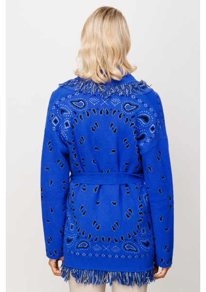 Bayan On Püskül Detaylı Desenli Hırka indirimleri