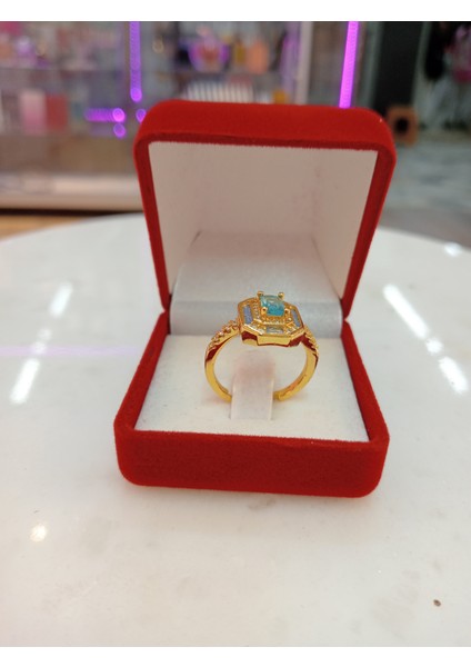 Zirkon Taşlı Yüzük