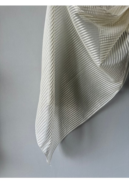Paladium Tül Kumaşı Altın 1 Metre (100 x 300)