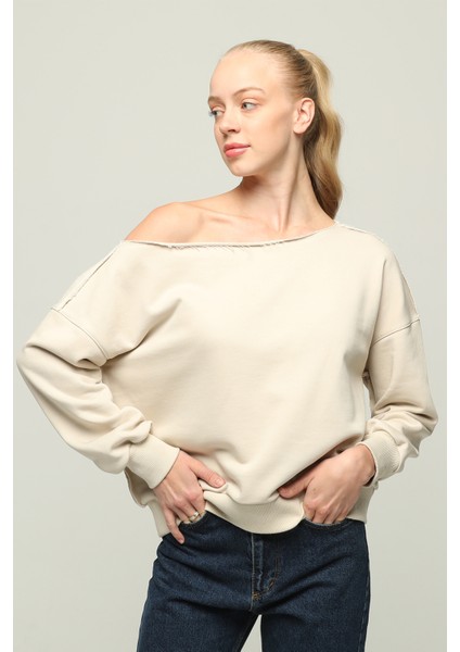 Kadın Düşük Omuzlu Uzun Kollu Örme Sweatshirt fiyatları