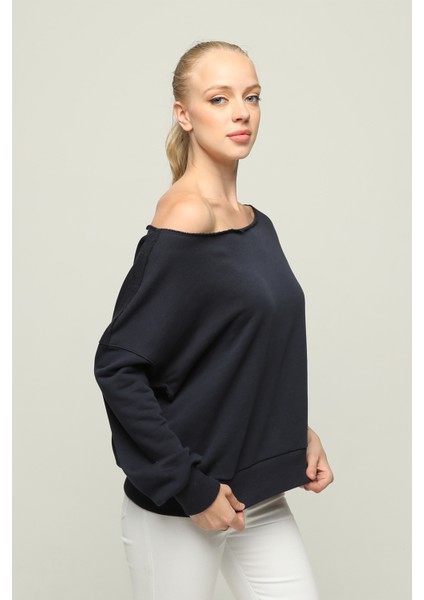 Kadın Düşük Omuzlu Uzun Kollu Örme Sweatshirt indirimleri