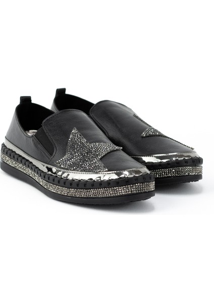 Kadın Bağcıksız Kauçuk Taban Comfort Taş Yıldızı Modelli Tam Kalıp Ortopedik Deri Klasik Anne Ayakkabı