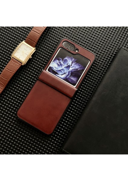 Samsung Galaxy Z Flip5 Için Çılgın At Doku Telefon Kılıfı (Yurt Dışından) fırsatları