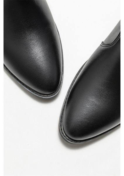 Siyah Deri Kadın Western Bot modelleri