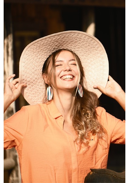 Kadın Küpe Çelik Kancalı Deri Oval Model fırsatları