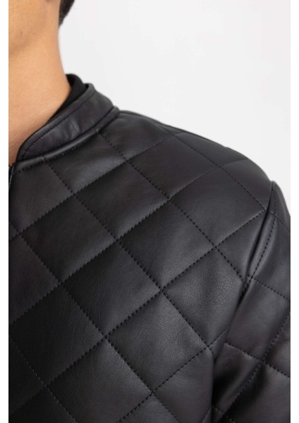 Su İtici Slim Fit Kolej Yaka Bomber Suni Deri Mont U3853AZ23WN indirimleri