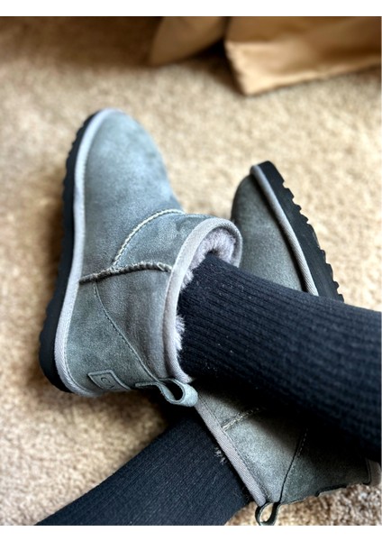 Callie Classic Mini Kadın Süet Bot fiyatları