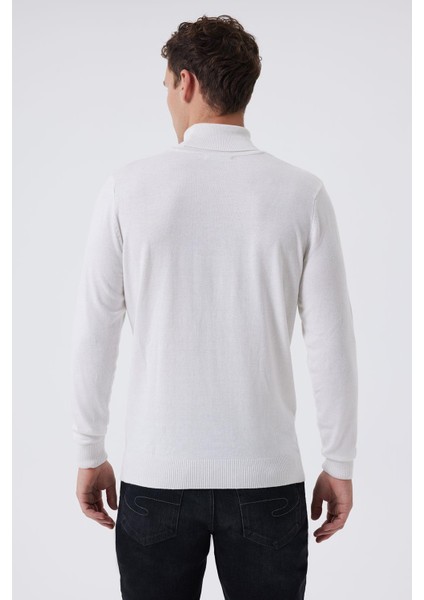 Martens Erkek Balıkçı Yaka Ekru fırsatları