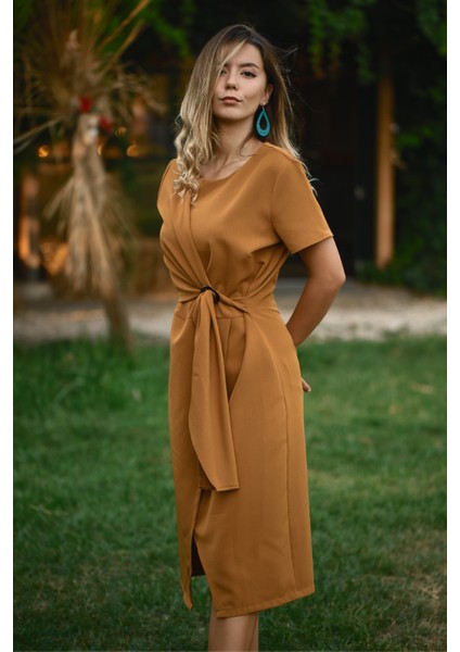 Deri Damla Motif Çelik Kancalı Küpe