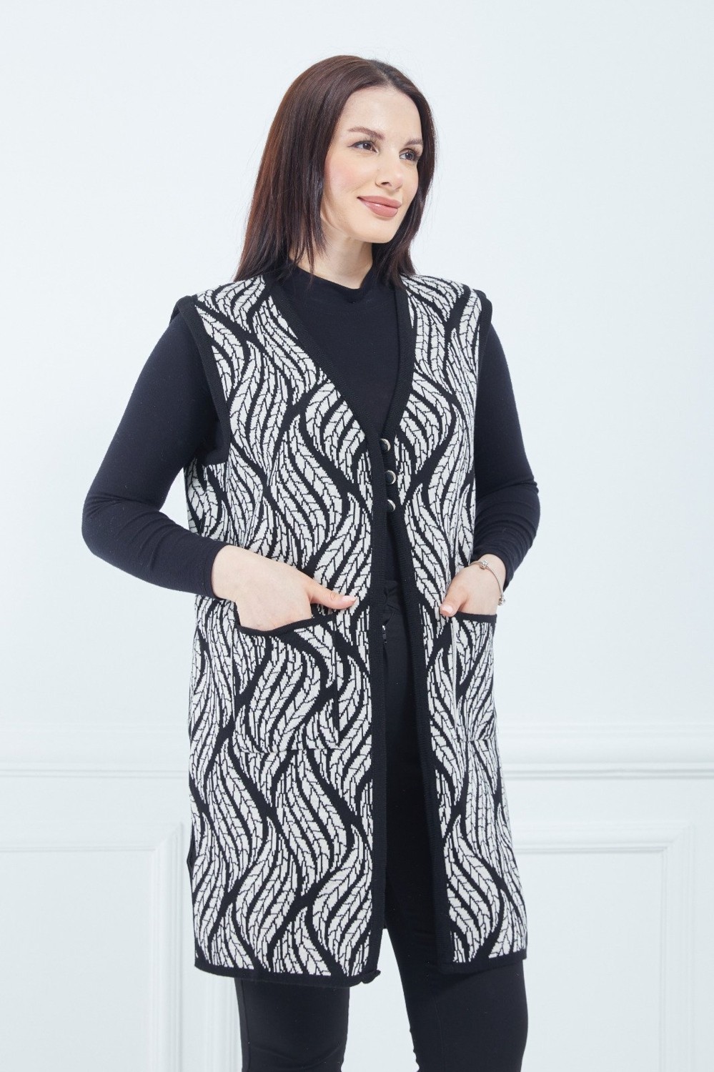 Fresh Moda Kadın Krem Desenli Cepli Uzun Kışlık Triko Anne Yelek görsel 3