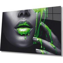 Bay Çağrı Yeşil Dudaklı Kadın Cam Tablo