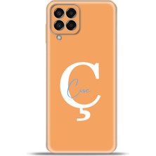 Cupcase  Samsung Galaxy M33 Kılıf Silikon Esnek Kamera Koruma Kişiye Özel Isim Harf Zao Turuncu - Ç