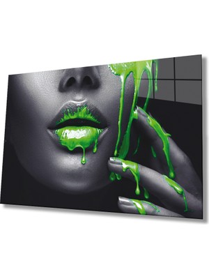 Bay Çağrı Yeşil Dudaklı Kadın Cam Tablo