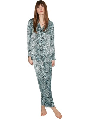 Penye Mood Kadın Silky Feel Saten Leopar Pijama Takımı 2036