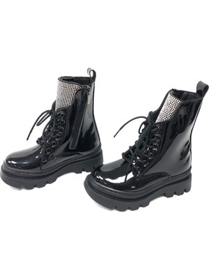 KAFKASLAR AYAKKABI Kafkaslar Kalın Taban Taşlı Parlak Rugan Kız Çocuk Postal Model Bot