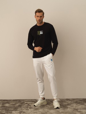 Xint Erkek Siyah Pamuk Dokulu Regular Fit Uzun Kollu Tişört