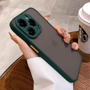 iPhone 15 Pro Max Kılıf Arkası Leke Yapmaz Mat Sert Şeffaf Kenarları Renkli Silikon Kamera Korumalı