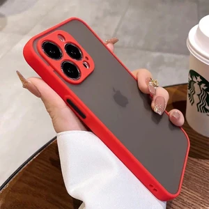 iPhone 15 Pro Max Kılıf Arkası Leke Yapmaz Mat Sert Şeffaf Kenarları Renkli Silikon Kamera Korumalı