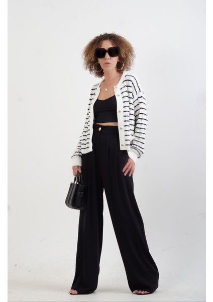 Siyah Geniş Paça Pantolon