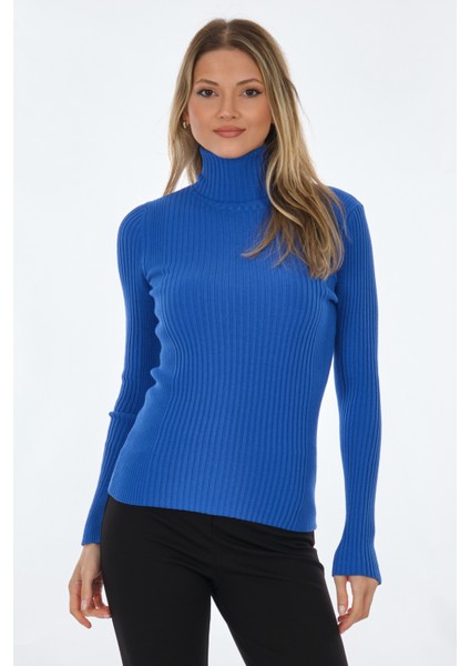 Minimalist Uzun Kol Kapşonlu Kadın Triko - Günlük Şıklık