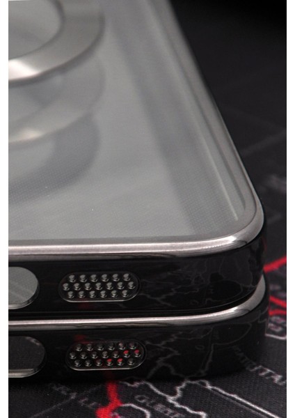 iPhone 13 Pro Max Uyumlu Magsafe Özellikli Siyah Renkli Kenarlı Lazerli Şeffaf Kılıf Lens Korumalı fırsatları