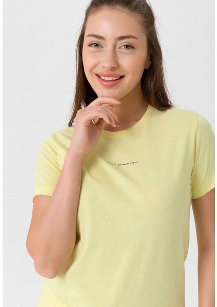 Kadın Kısa Kol Basic T-Shirt modelleri