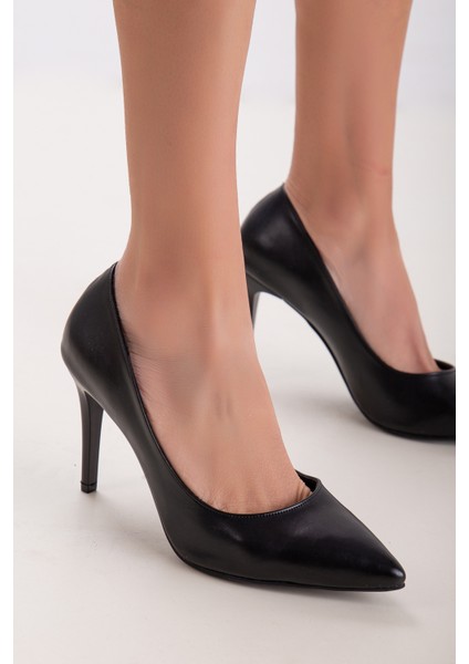 D063 Garantili Kadın Ince Klasik Topuklu Stileto Ayakkabı fırsatları