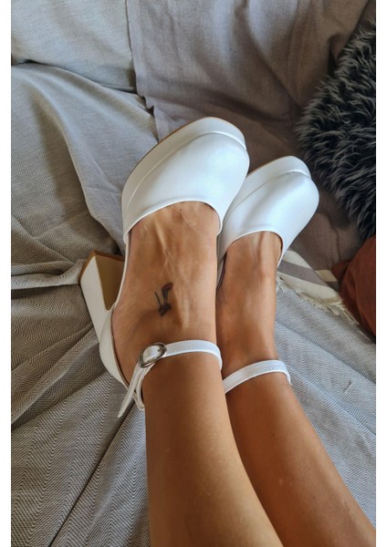 024 21 Topukla Kadın Platformlu Bilekden Bağlamalı Topuklu Ayakkabı fiyatları