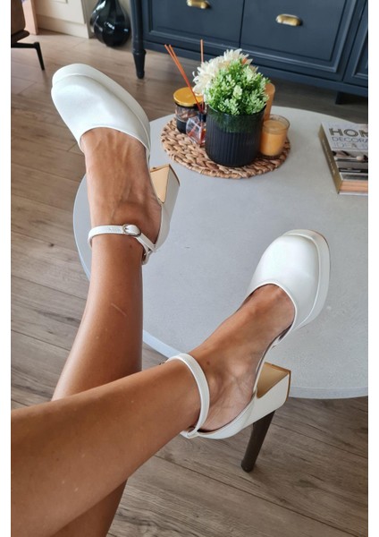 024 21 Topukla Kadın Platformlu Bilekden Bağlamalı Topuklu Ayakkabı indirimleri