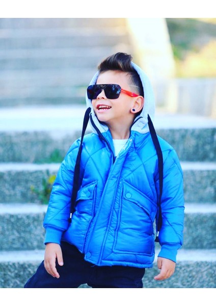 Erkek Çocuk Şişme Mont Kapüşonlu Elyaf Dolgulu Içi Astarlı Cepli modelleri