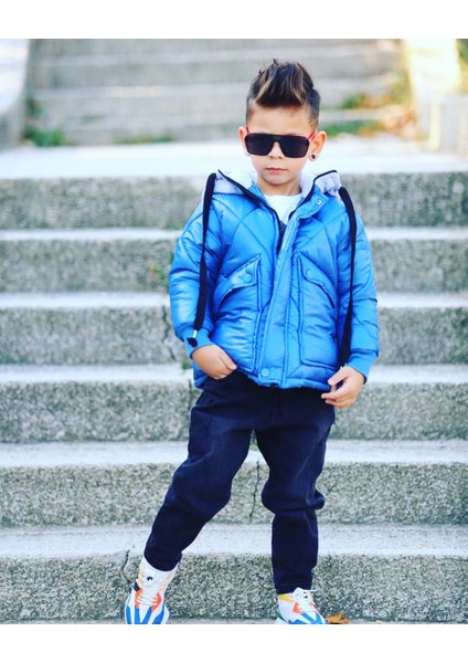 Erkek Çocuk Şişme Mont Kapüşonlu Elyaf Dolgulu Içi Astarlı Cepli fırsatları