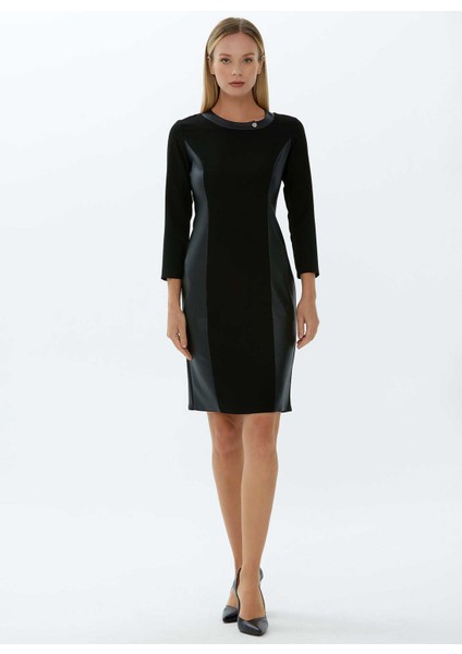 Yuvarlak Yaka Düz Siyah Standart Kadın Elbise 23KSL7357