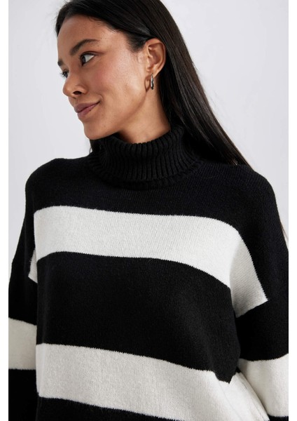 Relax Fit Çizgili Balıkçı Yaka Tunik A8595AX23WN indirimleri