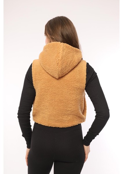 Kadın Kapüşonlu Cepli Tasarım Yaka Spor Şık Tarçın Peluş Yelek modelleri
