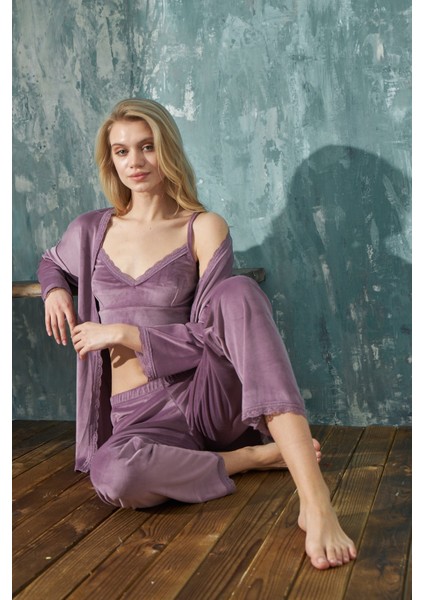 Kadın Crop Fransız Kadife Sabahlıklı Dantel Detaylı Bralet Pijama Takımı 3lü Set modelleri