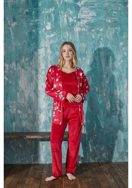 Kadın Çiçekli Fransız Kadife Ip Askılı Sabahlıklı Dantel Detaylı Pijama Takımı 3lü Set modelleri