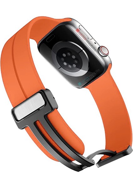 Apple Watch 9 45 mm Uyumlu Silikon Kordon Magnetik D Tokalı Spor Kayış Mıknatıslı Toka