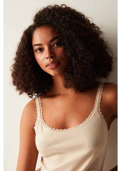 Cotton Dantel Detaylı Bej Atlet fiyatları