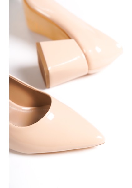 MBZFR602-RN Kadın Rugan Blok Topuklu 6 cm Sivri Burun Nude Stiletto & Topuklu Ayakkabı modelleri