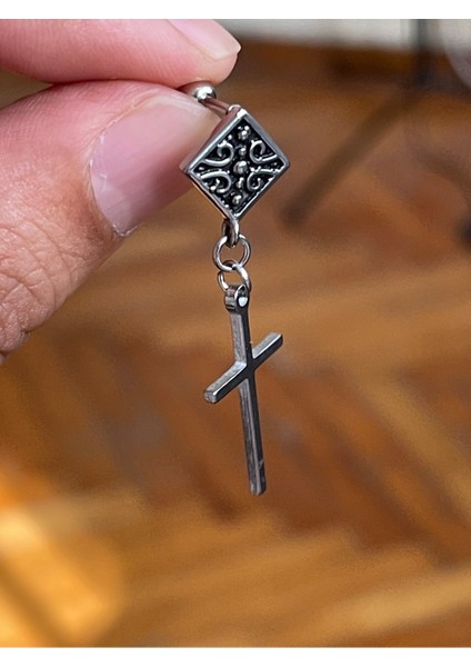 316 Cerrahi Çelik Sallantılı Haç Model Piercing