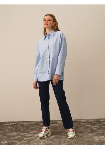 Kadın Mavi Pamuk Dokulu Oversize Gömlek