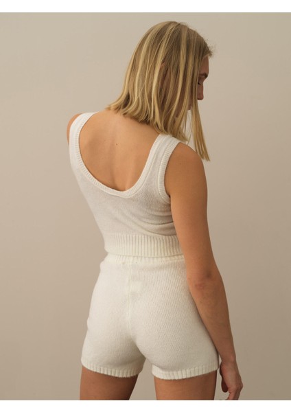 Kadın Kırık Beyaz Lüks Pamuk Dokulu Regular Fit Atlet modelleri