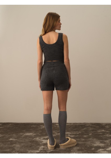 Kadın Koyu Gri Lüks Pamuk Dokulu Regular Fit Atlet fırsatları